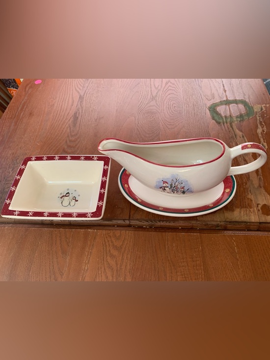 Royal Seasons Other - Vintage Royal Seasons Holiday Snowman Ceramic Gravy Boat and Dish Set - Red Tri